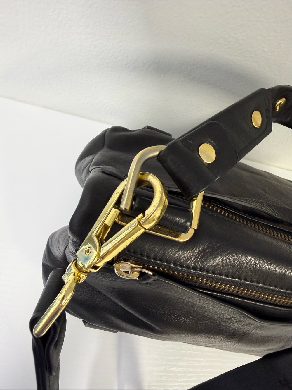 Golden Lane London Black Leather Soave Duo Convertible Shoulder Bag - Picture 8 of 13